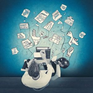 Mehr über den Artikel erfahren OLG Brandenburg: Mehr als 600 Bewertungen in mehr als 15 Jahren auf Internetauktionsplattform sowie Verkauf von Waren aus verschiedensten Produktgruppen = Verkäufer ist nicht Unternehmer im Sinne des § 14 BGB